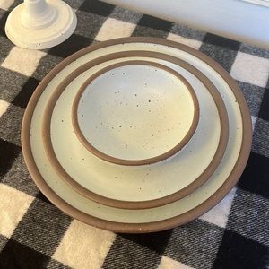 East Fork Pottery Three Piece Shallow Dinner Set in Eggshell